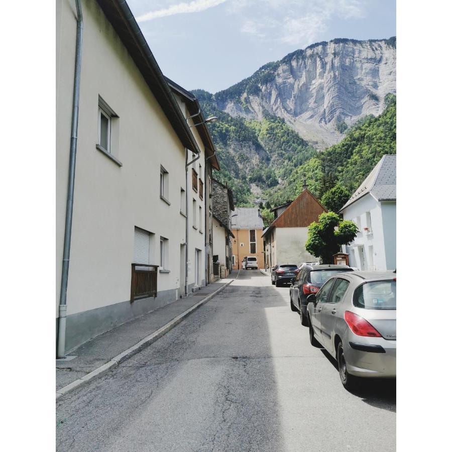Apartamento L'Edelweis Le Bourg-dʼOisans Exterior foto